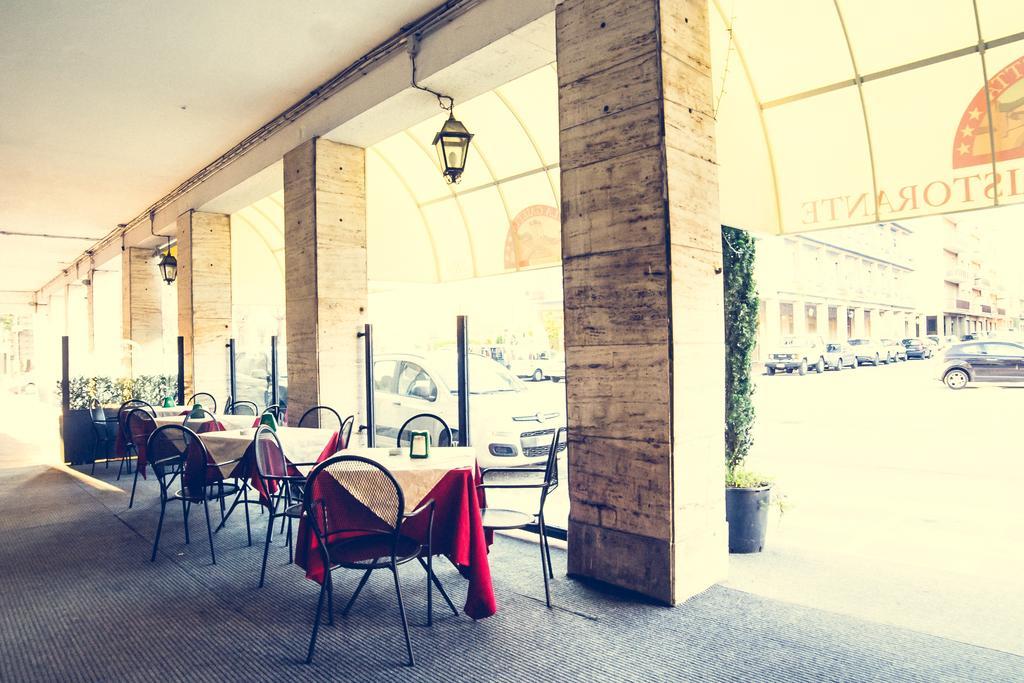 Hotel La Gaietta Millesimo Exterior photo