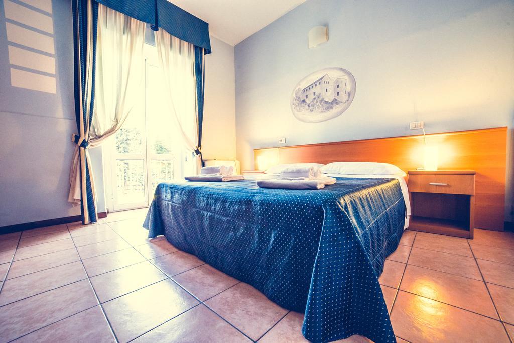 Hotel La Gaietta Millesimo Room photo